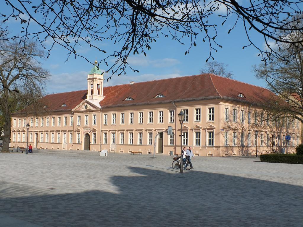 Bed&Breakfast Wagner "Im Alten Pfarrhaus" Neuruppin Kültér fotó